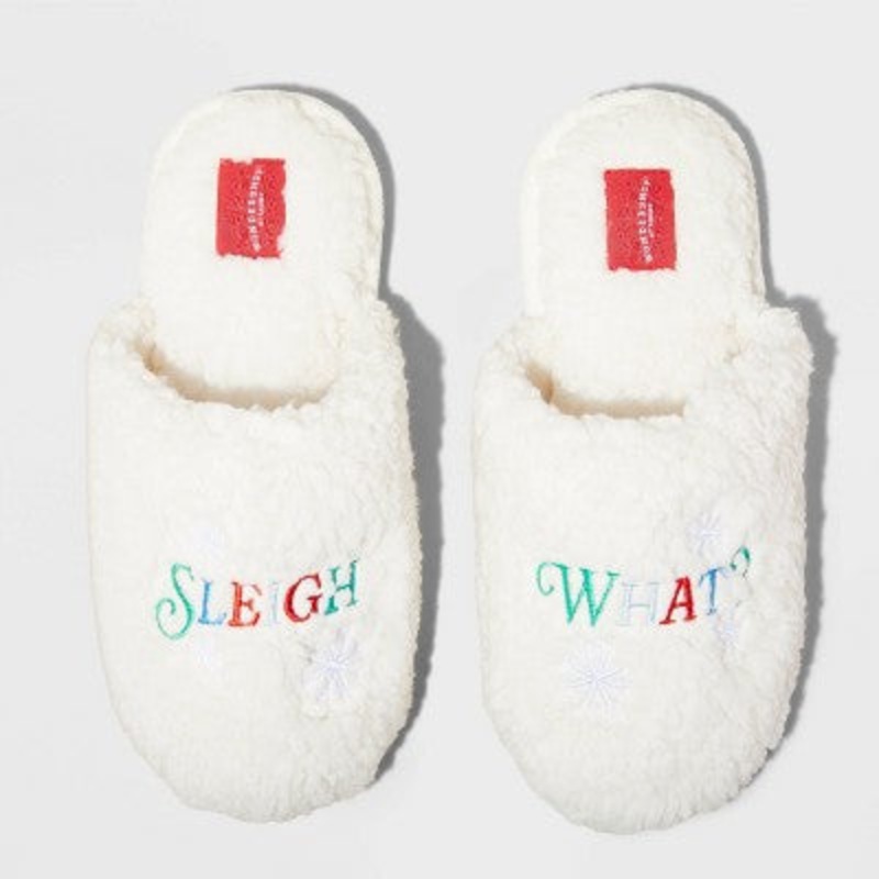 Wondershop Women’s White Sleigh What Scuff Slippers | Wondershop In Lebanon