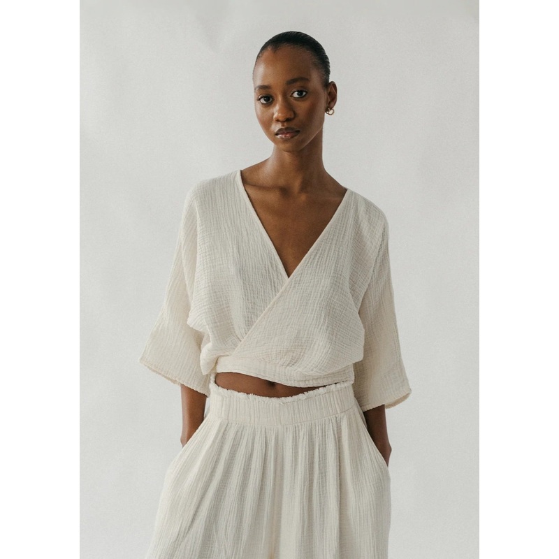 Pokoloko – Crinkle Ballon Sleeve Top