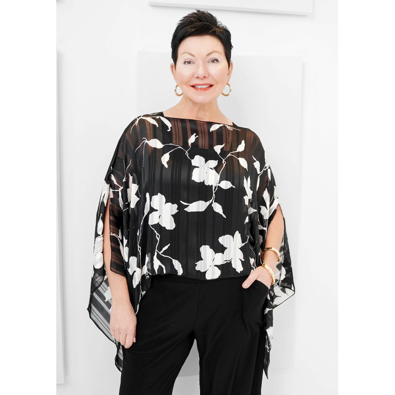 Rapz – Metallic Black Floral Capelet