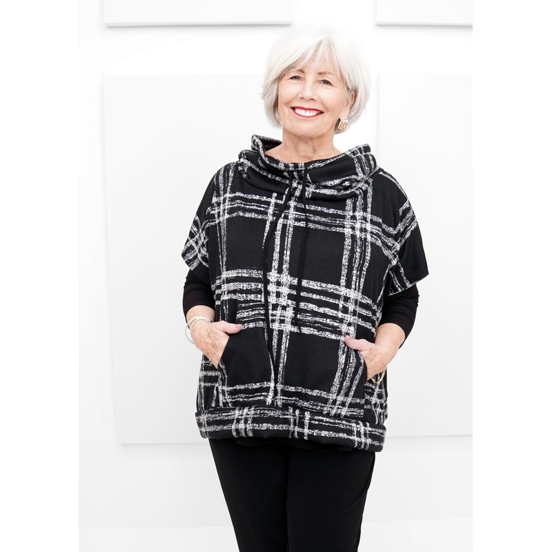 Rapz – Poncho with Drawstring Cross Hatch