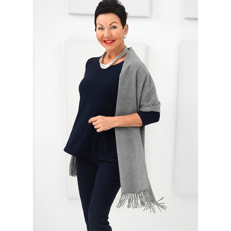 V Fraas – Solid Cashmink Oversized Scarf – SALE