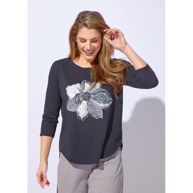 Escape – High-low Tee Decoupage Flower