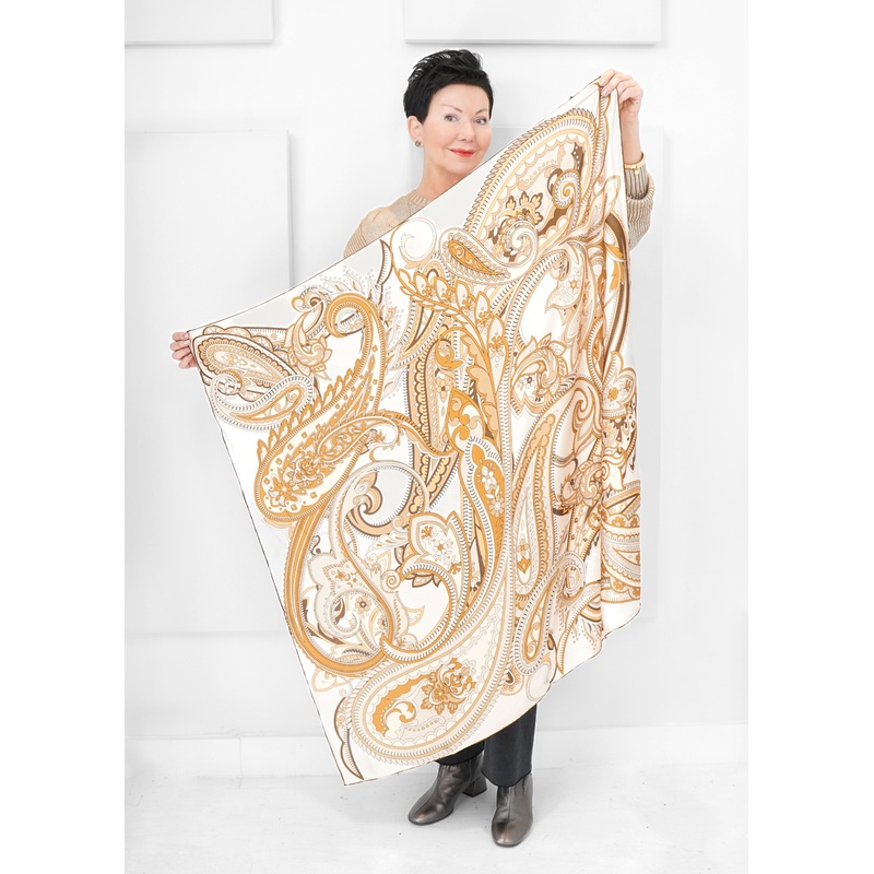 Tom & Eva – Retro Paisley Silk Scarf