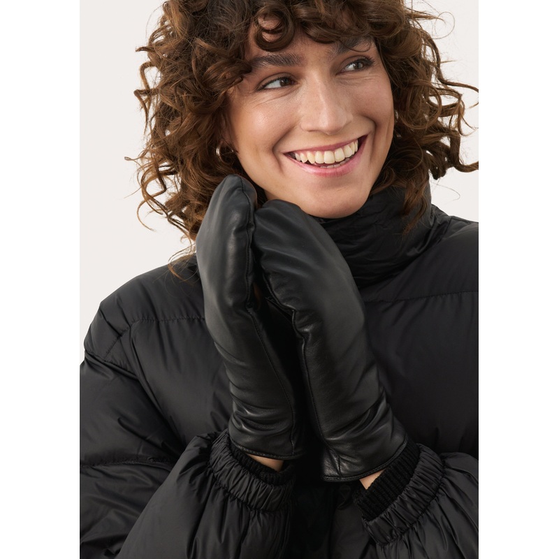 Part Two – Flori Leather Mittens