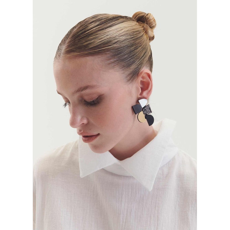 Iskin Sisters – Sophie’s Vision Earrings