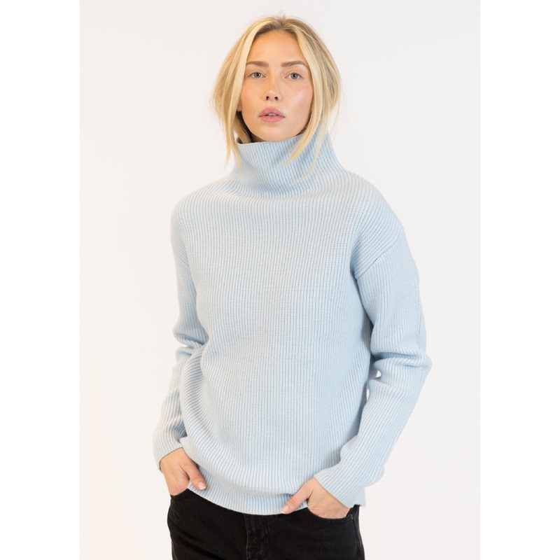 Lyla + Luxe – Chadwick Turtleneck Pullover