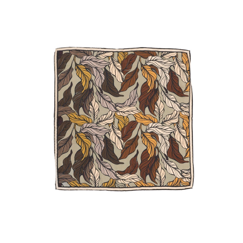 Tom & Eva – Leaf Print Reversible Wool Blend Scarf